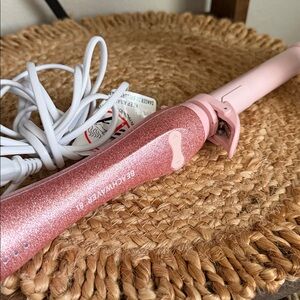 Beachwaver B1 series limited edition rotating curling iron pink glitter 1"